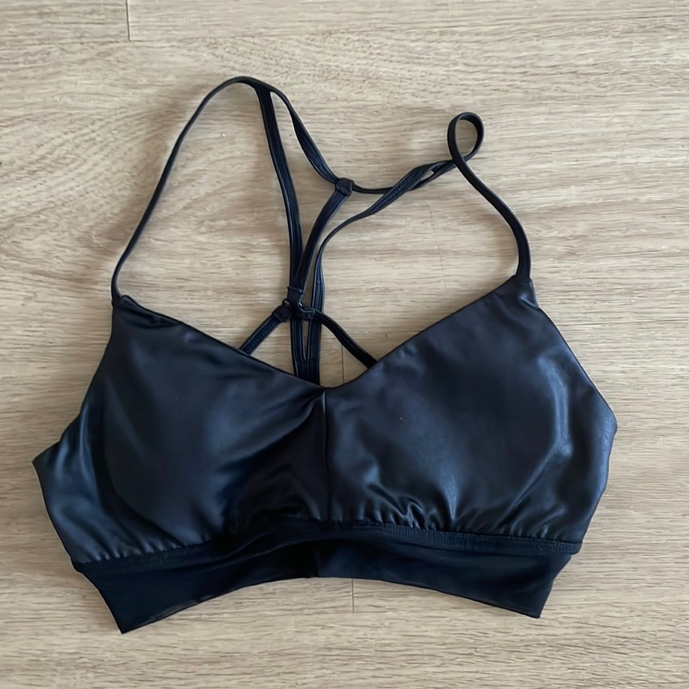 Alo Sports Bra… strappy